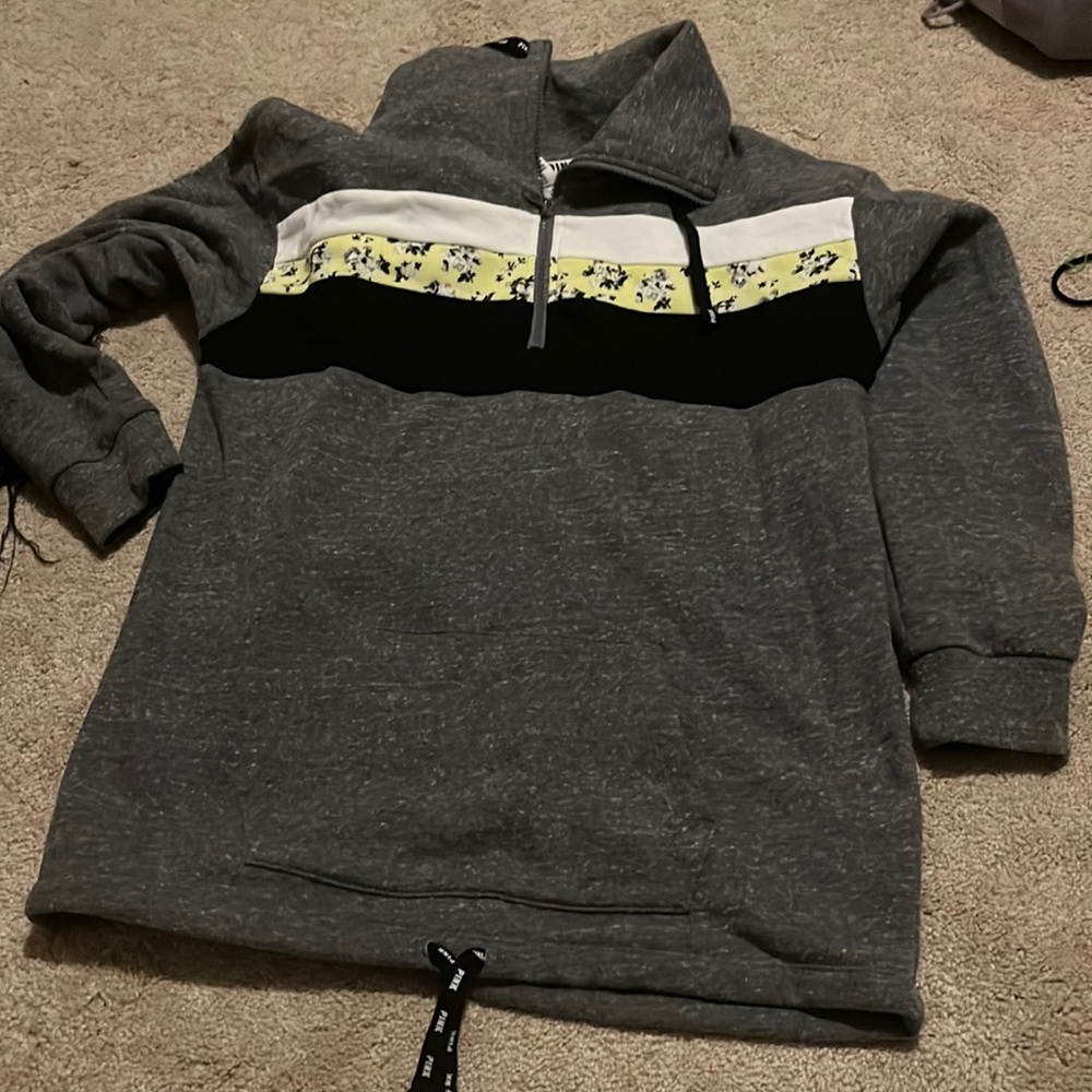 pink sweatshirt, size small